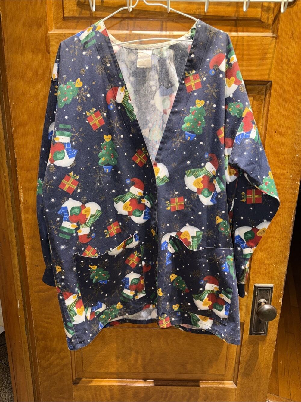 Scrub Jacket Tafford Nursing Home Health Care Christmas Snowmen Size Medium Navy
